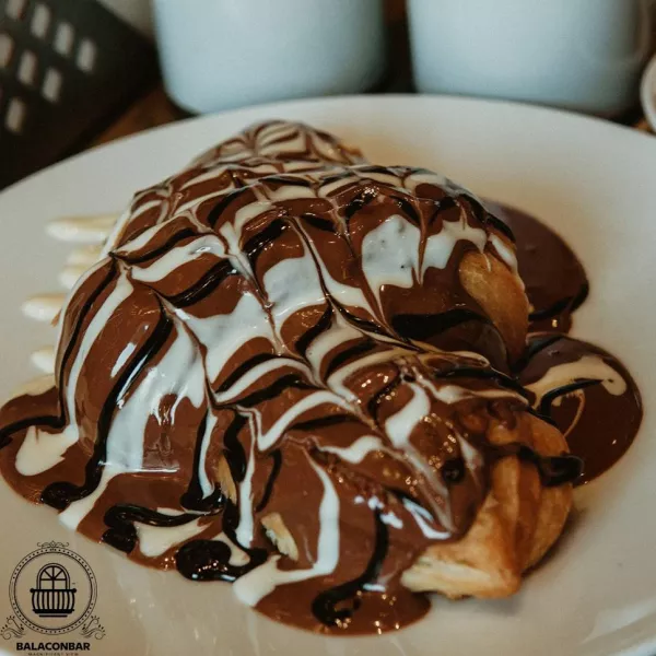 CROISSANT كرواسون نوتيلا