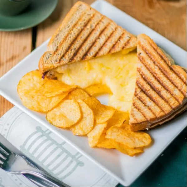 TOAST توست ميكس جبن