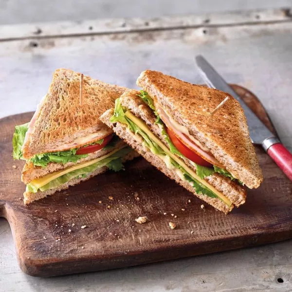 TOAST توست CLUB فراخ