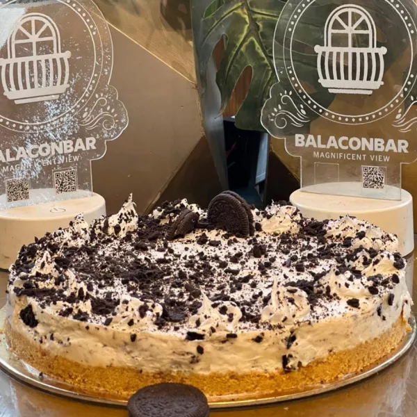 CAKE DESSERTS تشيز اوريو